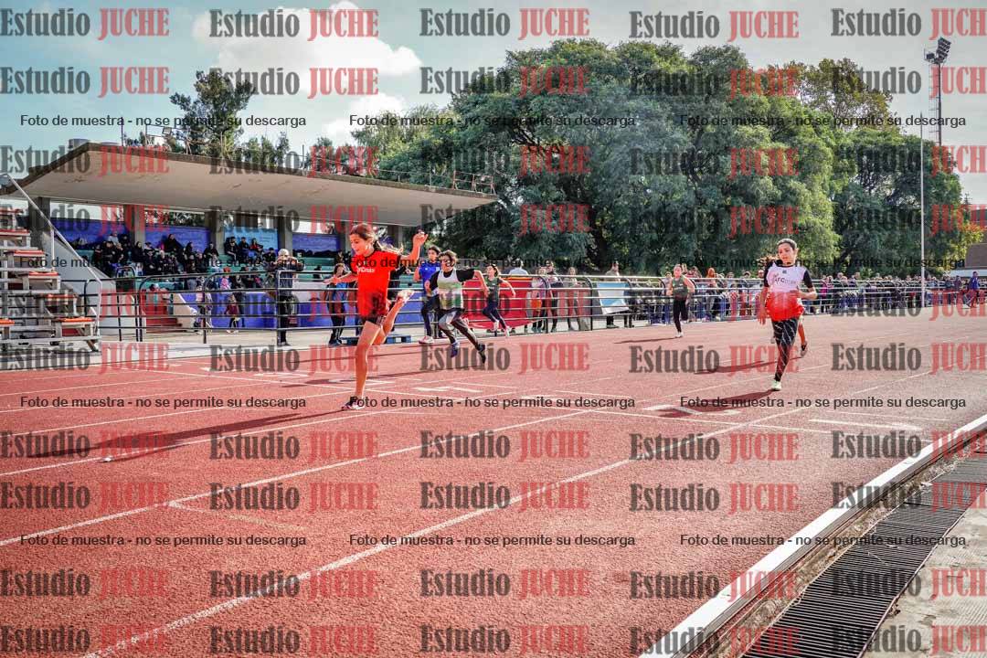 Fotos de los 50 m llanos de mujeres