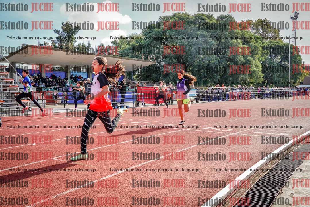 Fotos de los 50 m llanos de mujeres