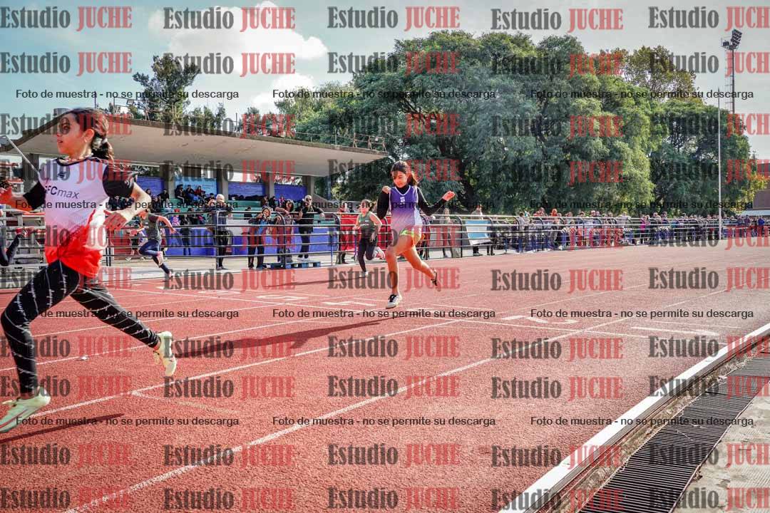 Fotos de los 50 m llanos de mujeres