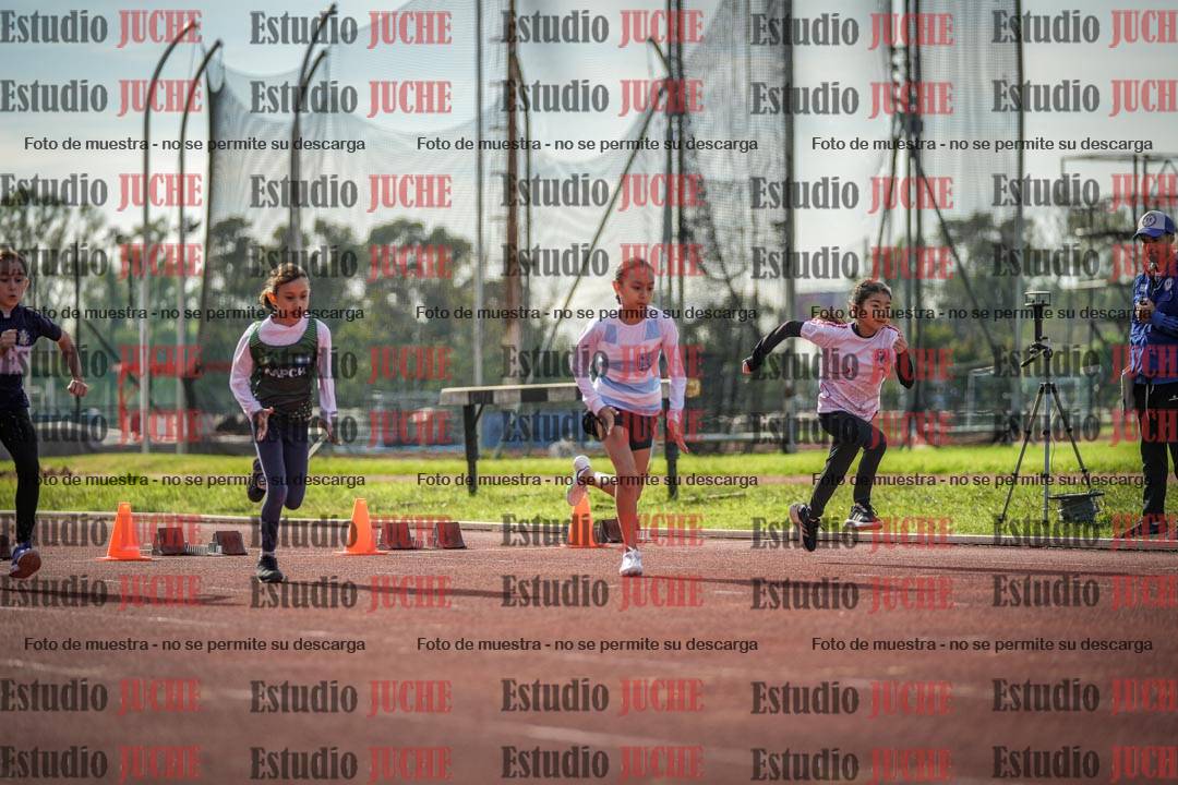 Fotos de los 50 m llanos de mujeres