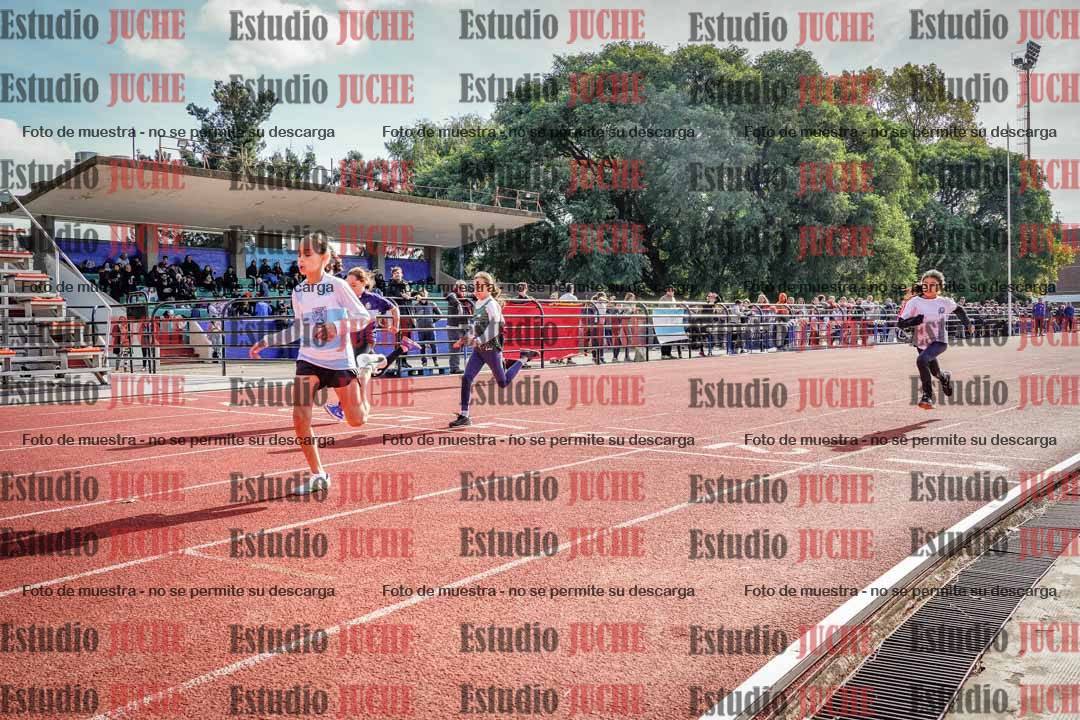 Fotos de los 50 m llanos de mujeres