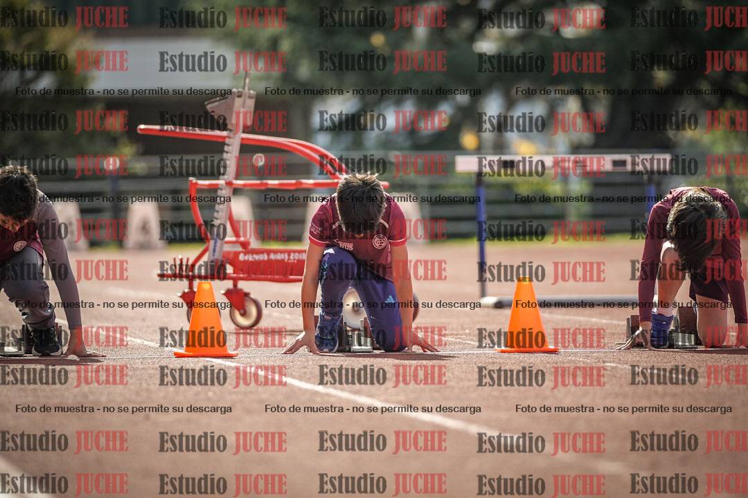 Fotos de los 50 m llanos de varones