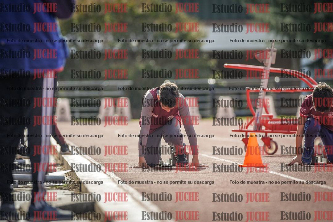 Fotos de los 50 m llanos de varones