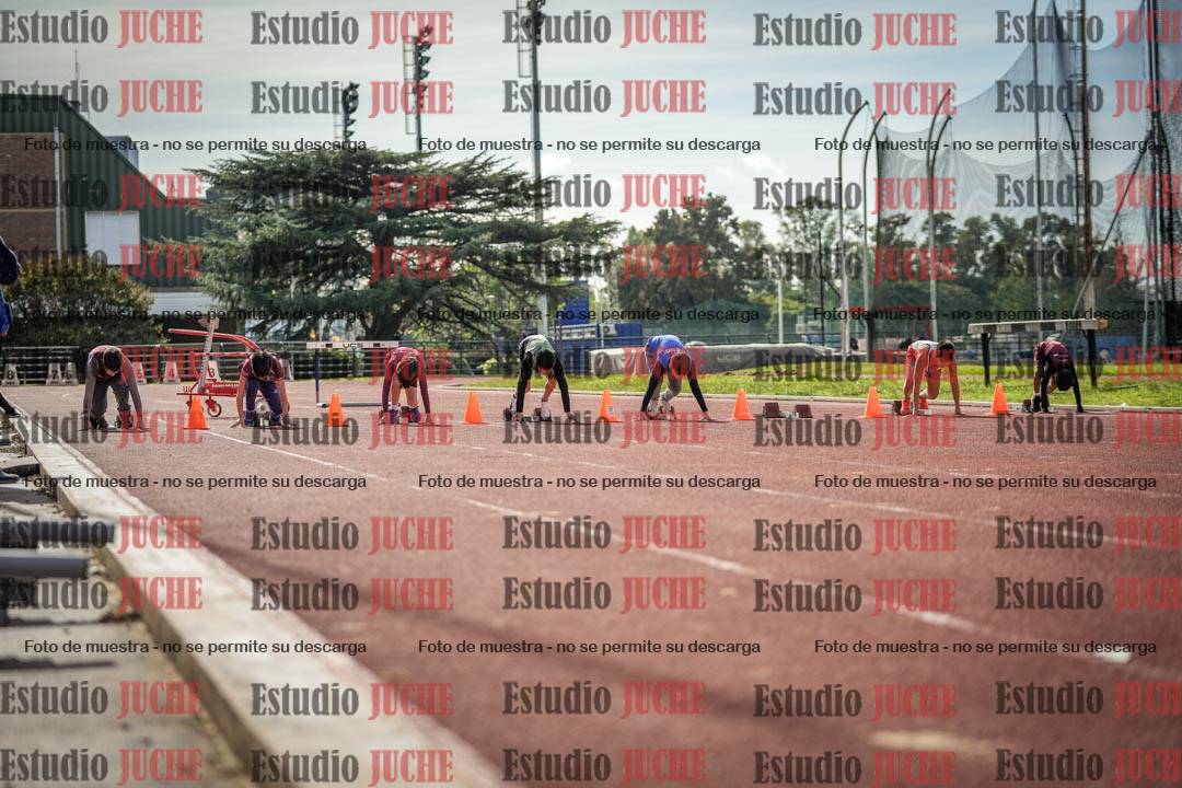 Fotos de los 50 m llanos de varones