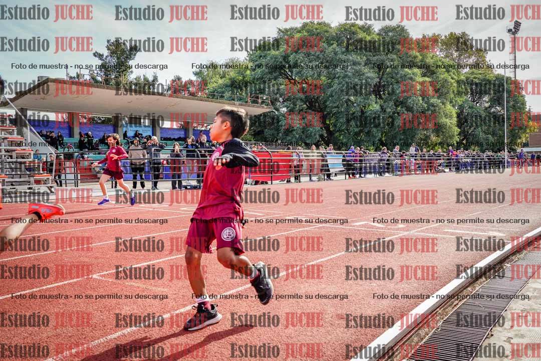 Fotos de los 50 m llanos de varones