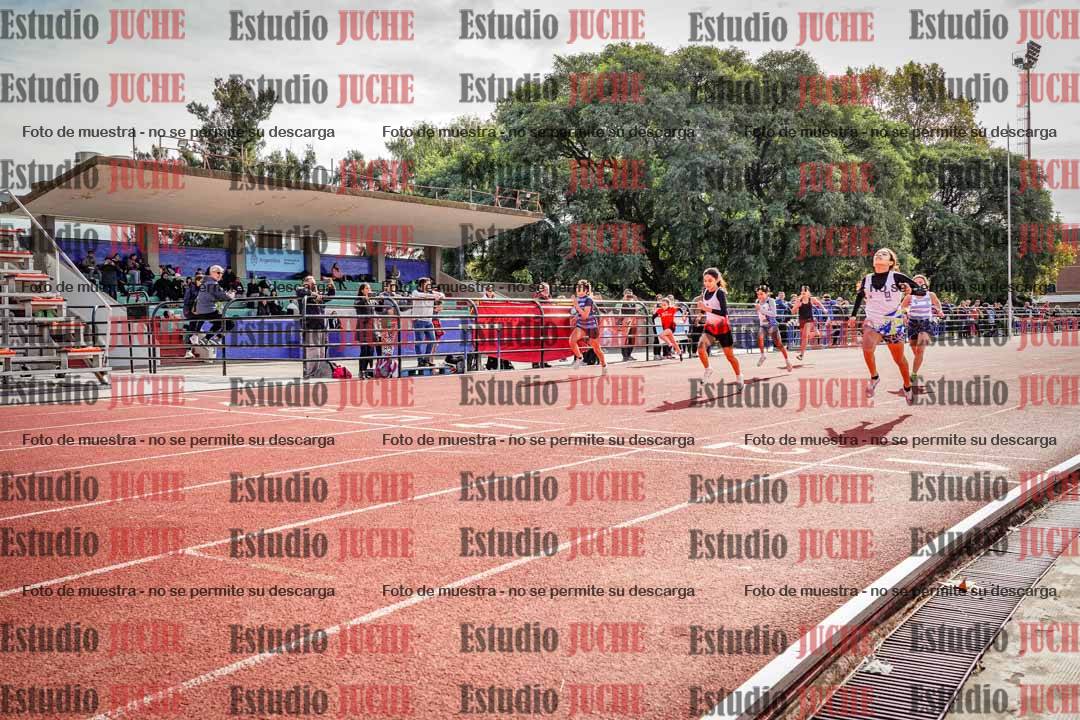 Fotos de los 150 m llanos de mujeres