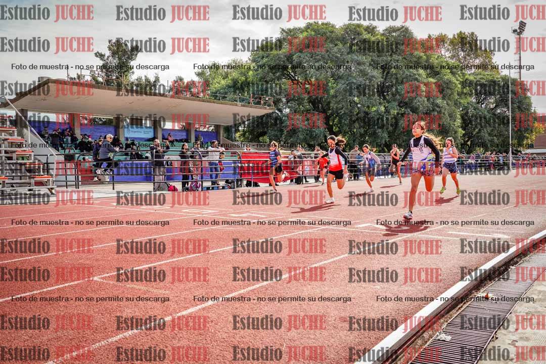 Fotos de los 150 m llanos de mujeres