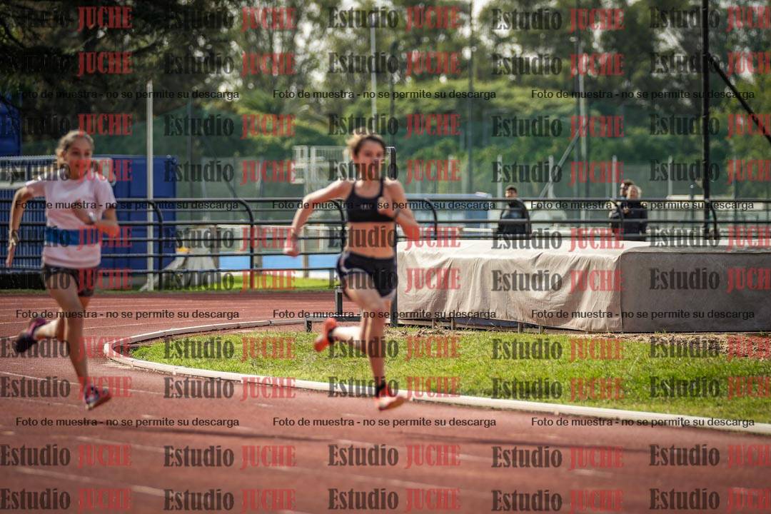 Fotos de los 150 m llanos de mujeres