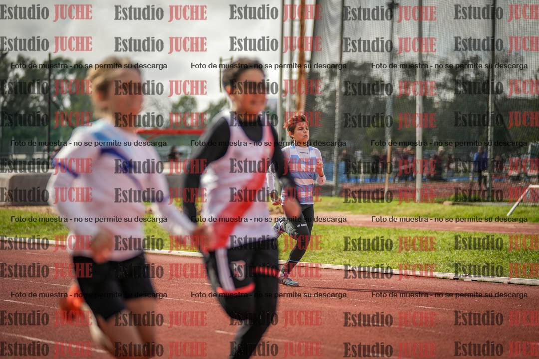 Fotos de los 150 m llanos de varones