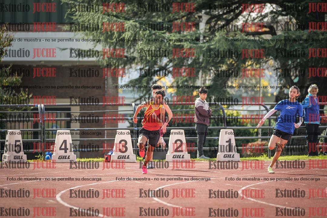 Fotos de los 150 m llanos de varones