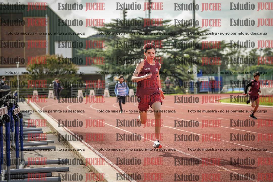 Fotos de los 150 m llanos de varones