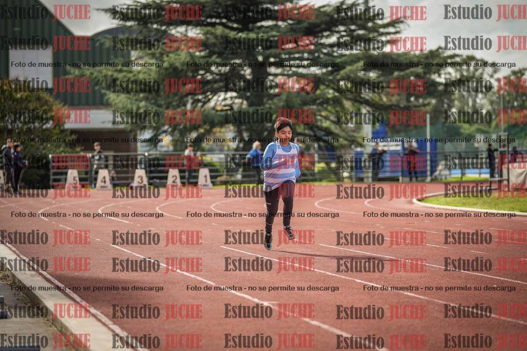 Fotos de los 150 m llanos de varones