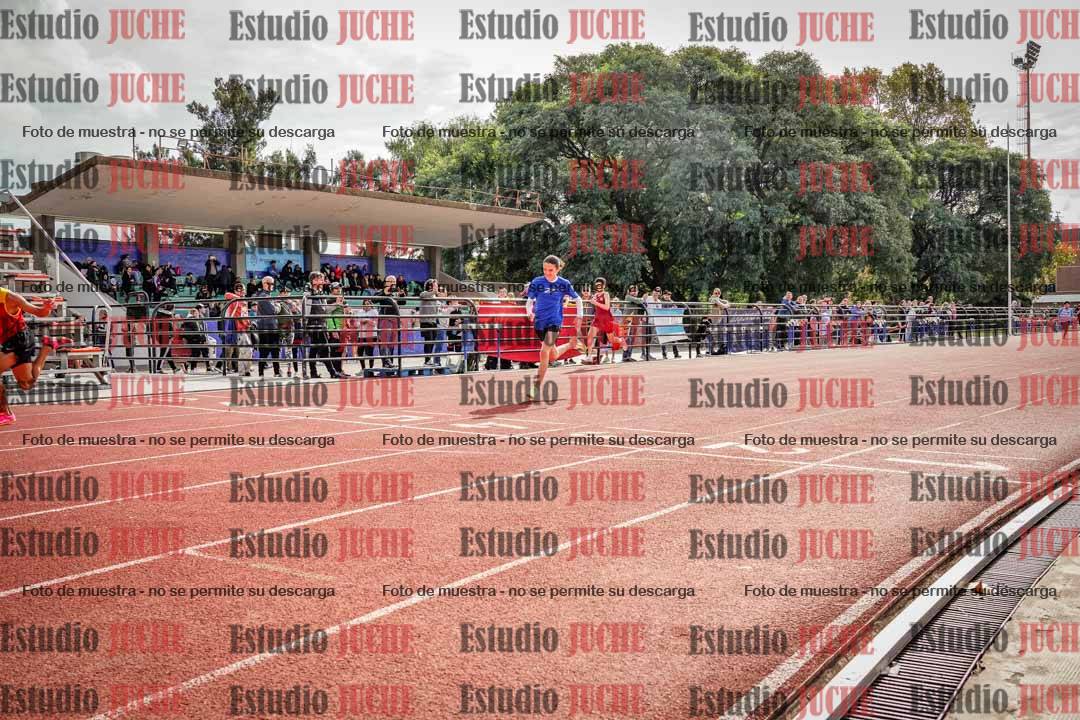 Fotos de los 150 m llanos de varones