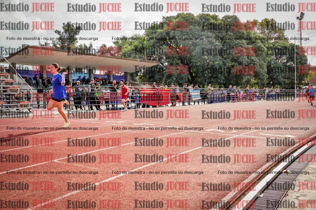 Fotos de los 150 m llanos de varones