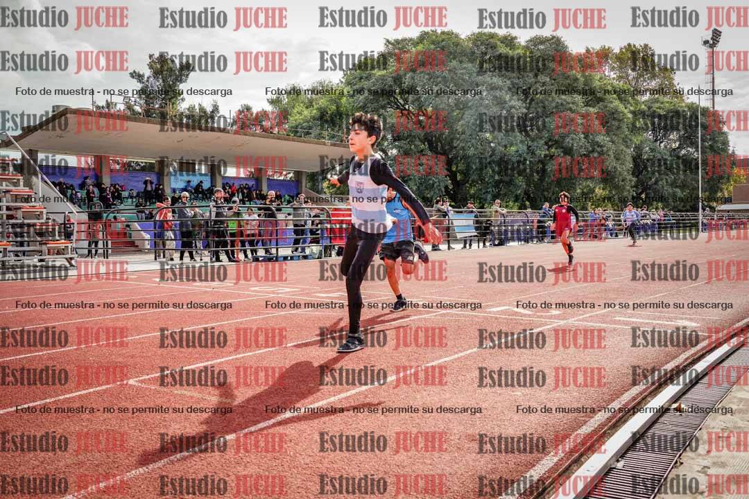 Fotos de los 150 m llanos de varones