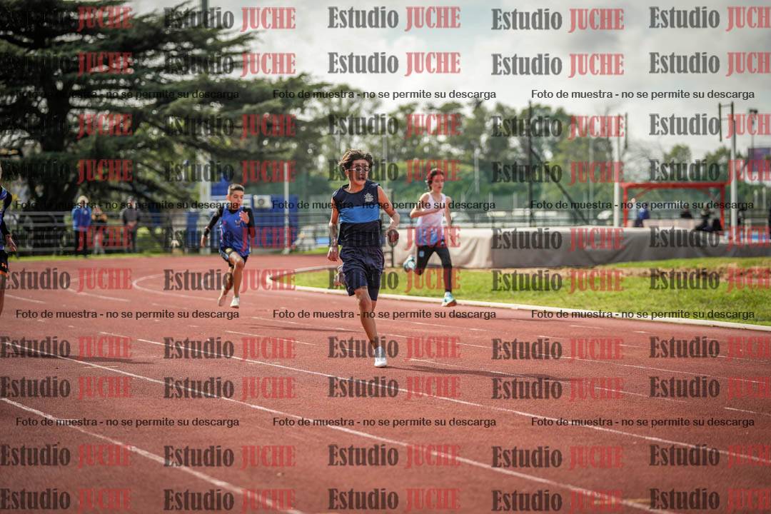 Fotos de los 150 m llanos de varones