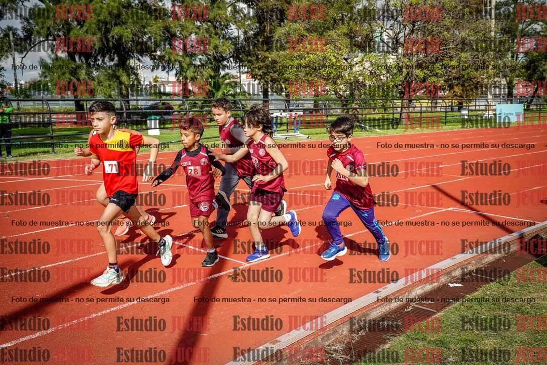 Fotos de los 1000 m llanos de varones