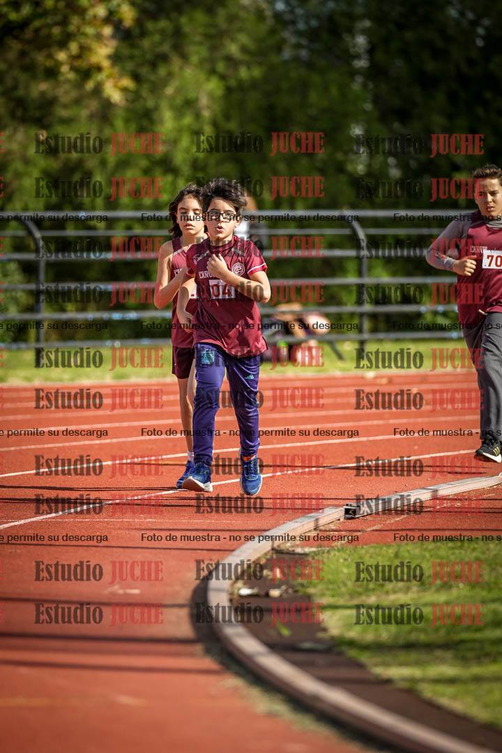 Fotos de los 1000 m llanos de varones