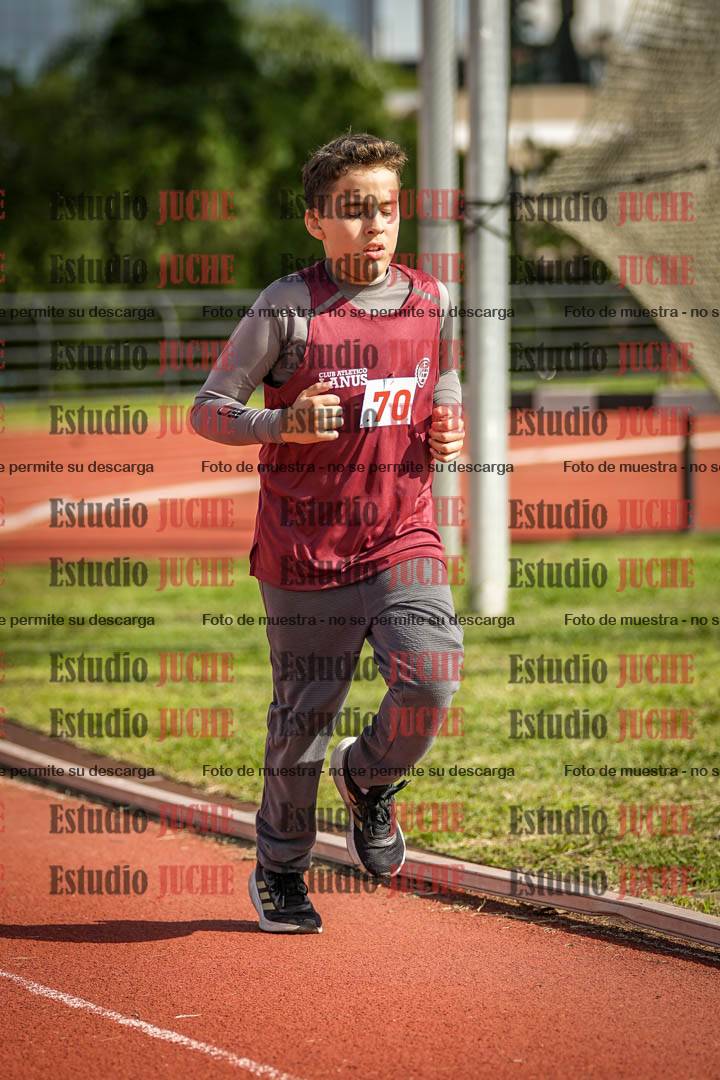 Fotos de los 1000 m llanos de varones