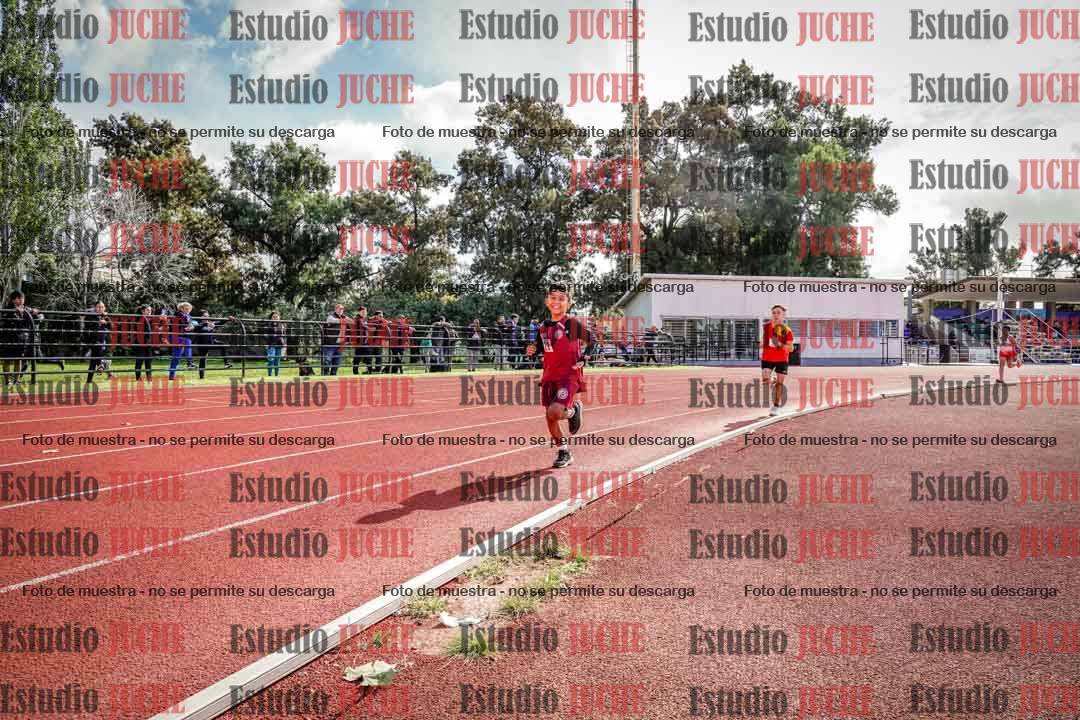 Fotos de los 1000 m llanos de varones