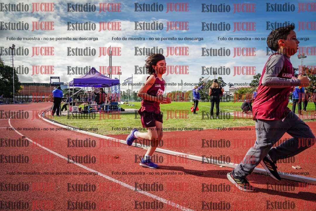 Fotos de los 1000 m llanos de varones
