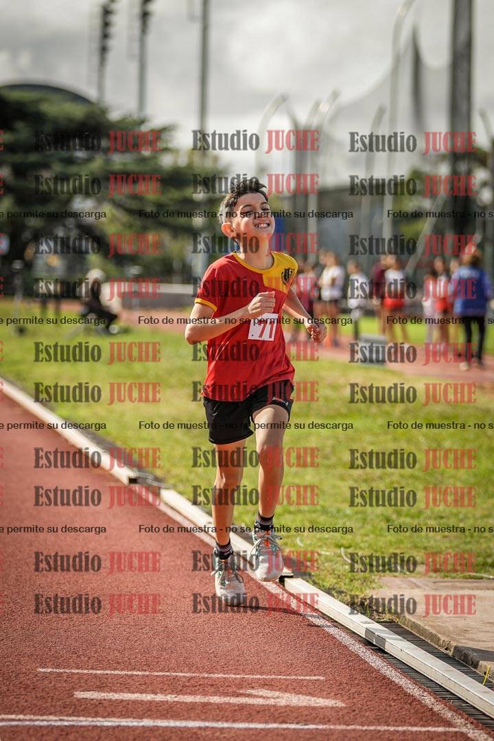 Fotos de los 1000 m llanos de varones