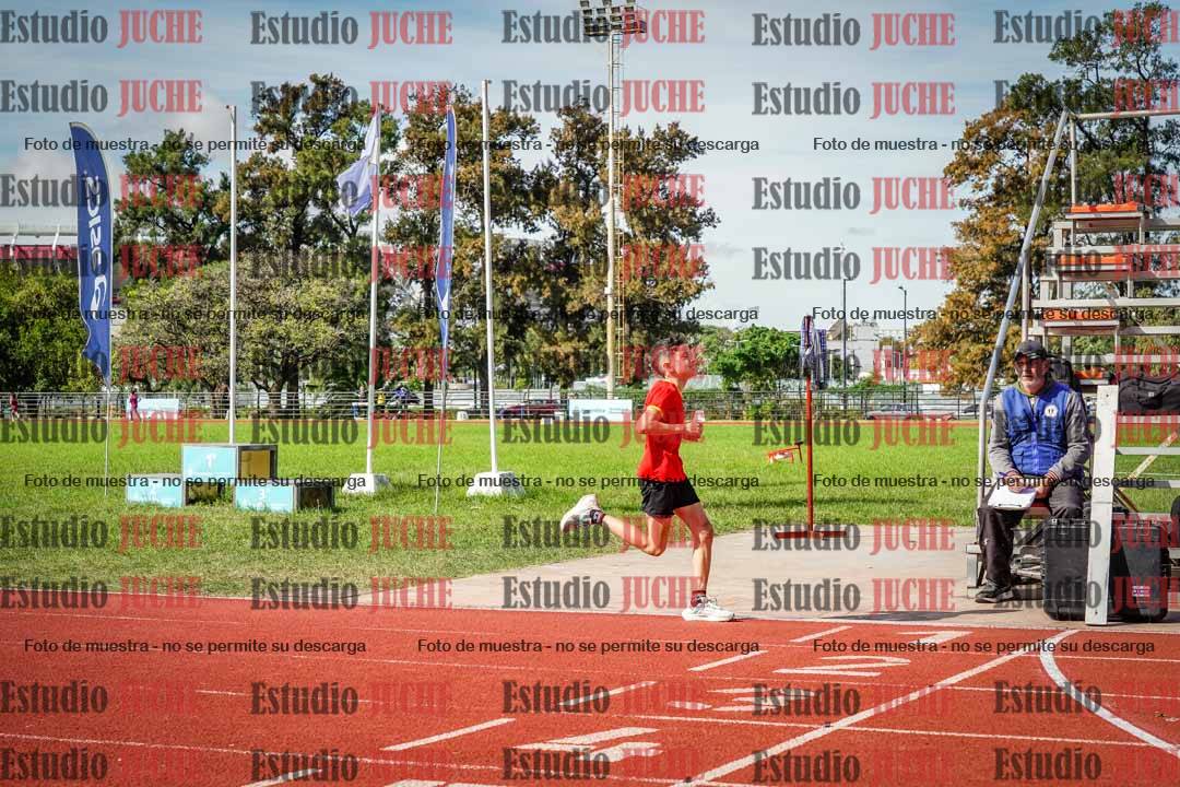 Fotos de los 1000 m llanos de varones
