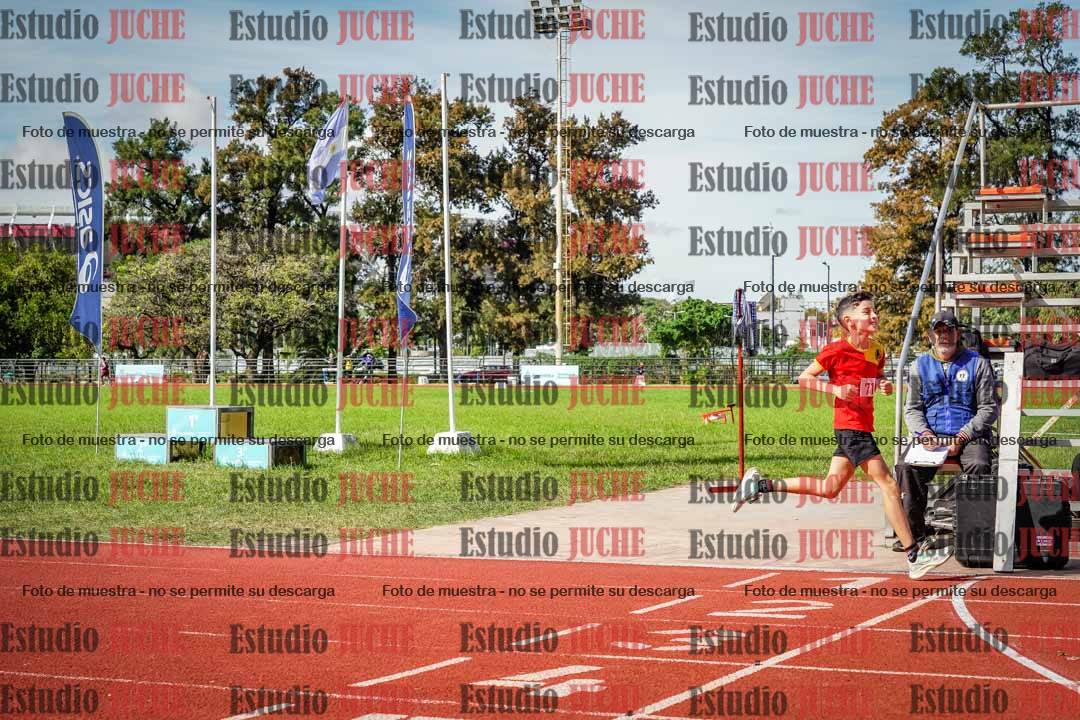 Fotos de los 1000 m llanos de varones