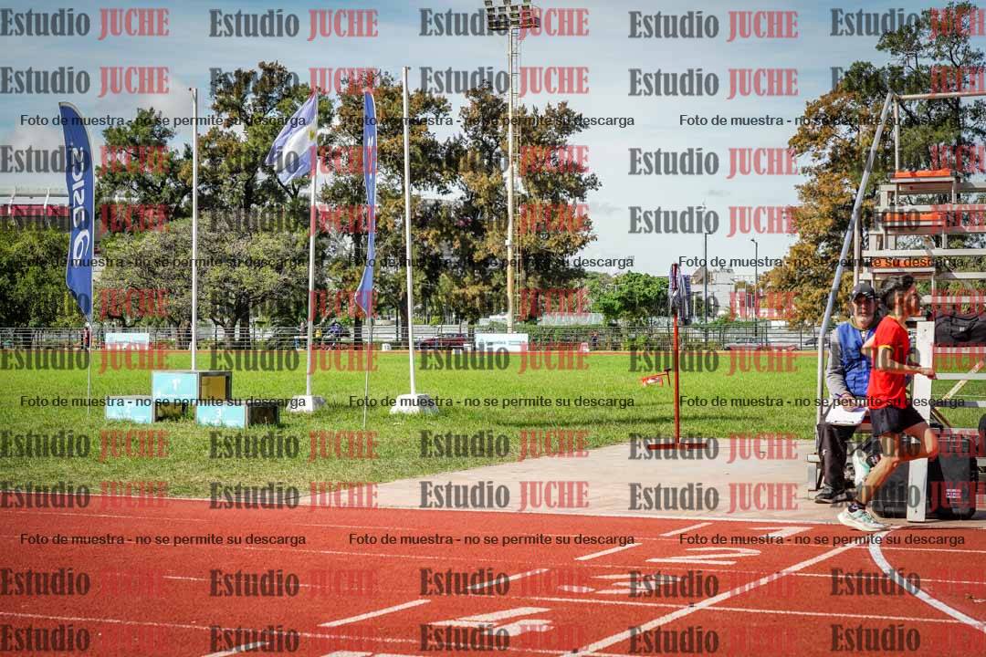 Fotos de los 1000 m llanos de varones