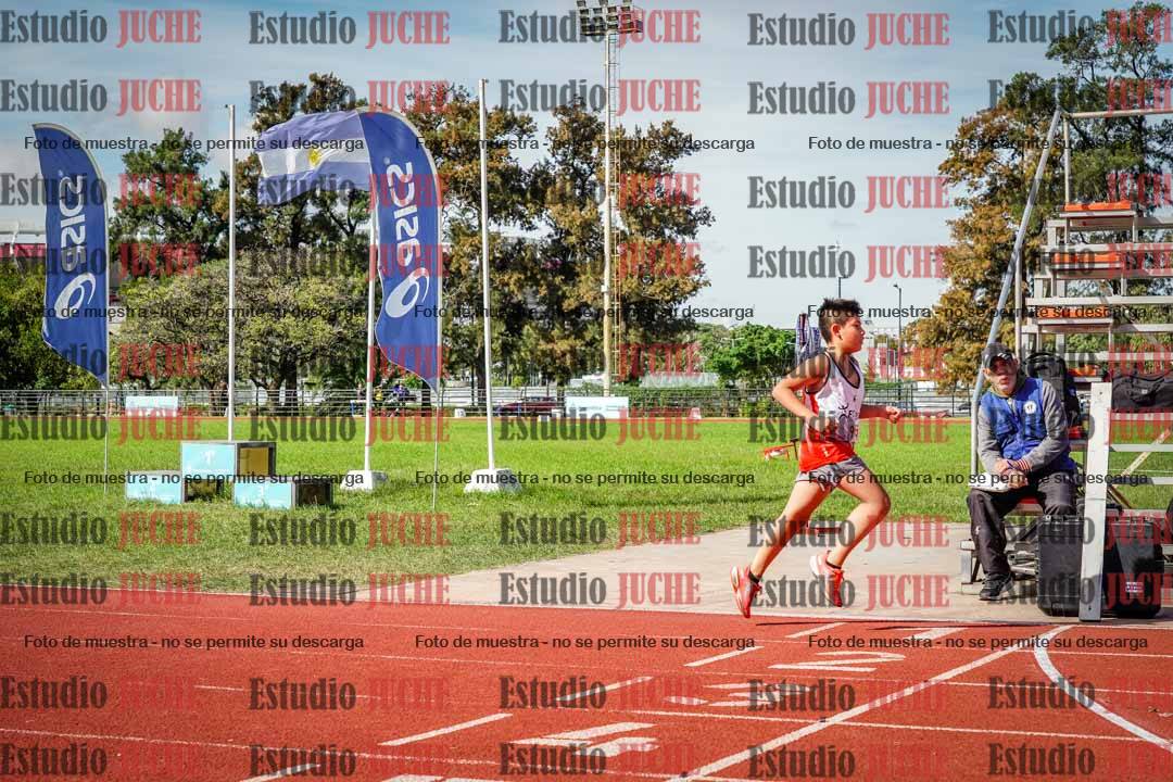 Fotos de los 1000 m llanos de varones