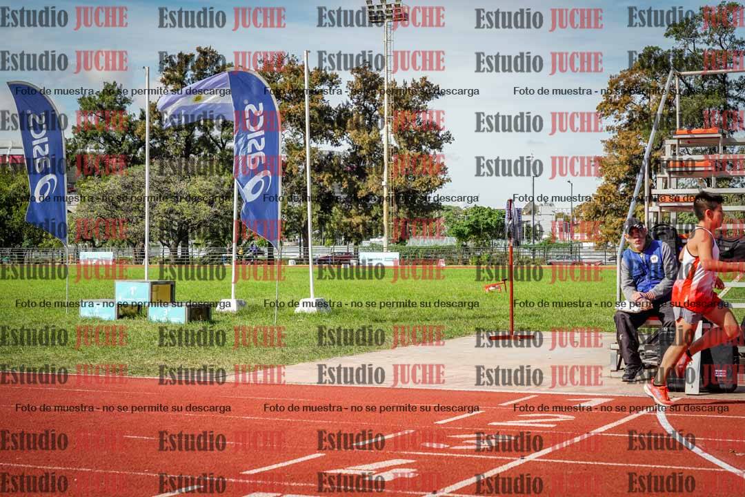 Fotos de los 1000 m llanos de varones