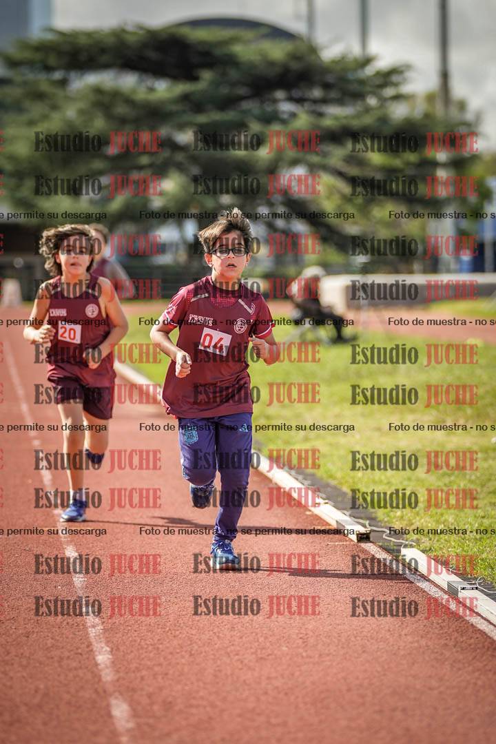 Fotos de los 1000 m llanos de varones