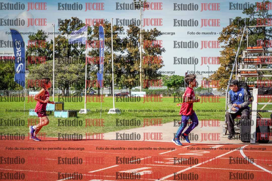Fotos de los 1000 m llanos de varones