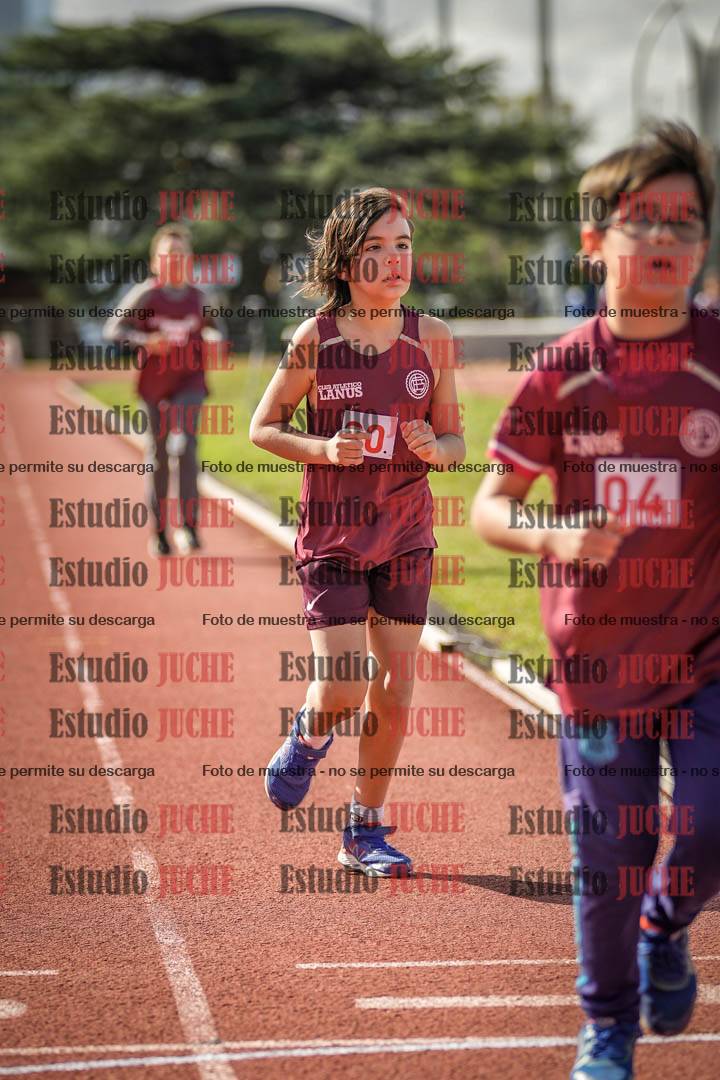 Fotos de los 1000 m llanos de varones