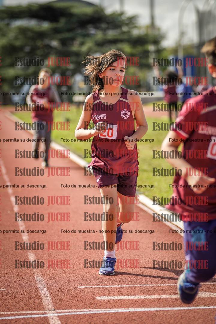 Fotos de los 1000 m llanos de varones