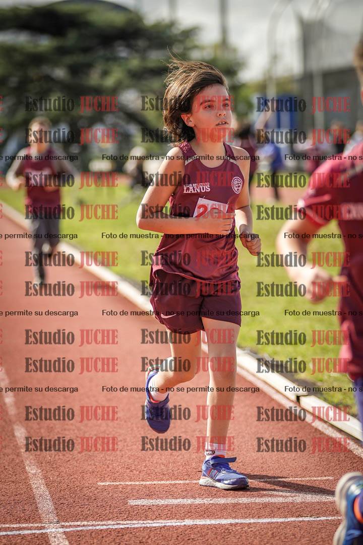 Fotos de los 1000 m llanos de varones