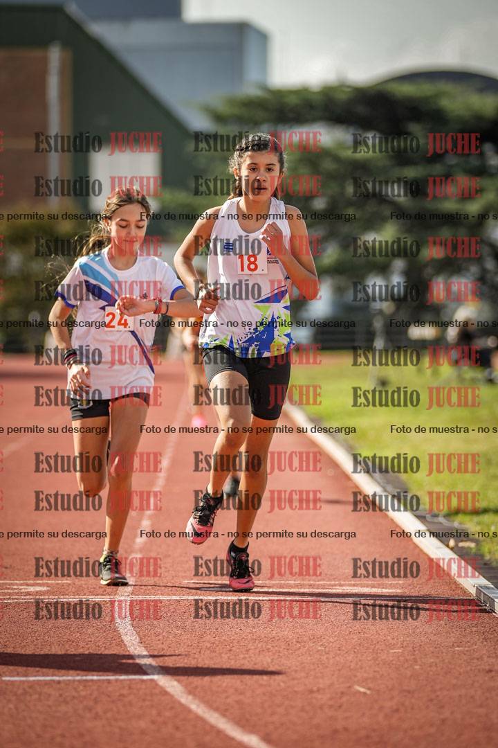Fotos de los 1200 m llanos de mujeres