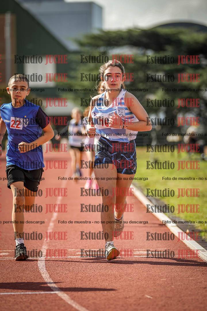 Fotos de los 1200 m llanos de mujeres