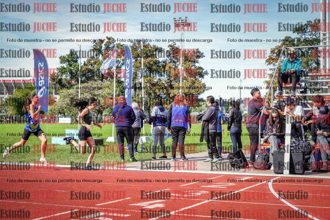 Fotos de los 600 m llanos de mujeres