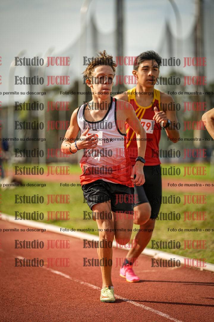 Fotos de los 600 m llanos de varones