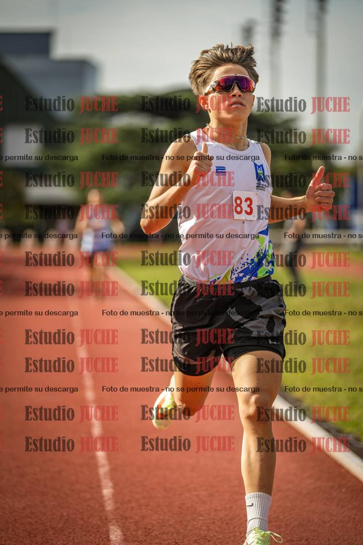 Fotos de los 600 m llanos de varones