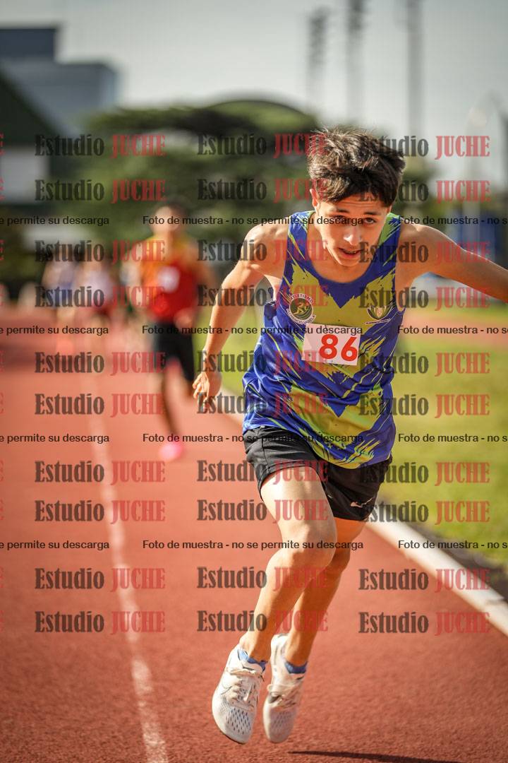 Fotos de los 600 m llanos de varones
