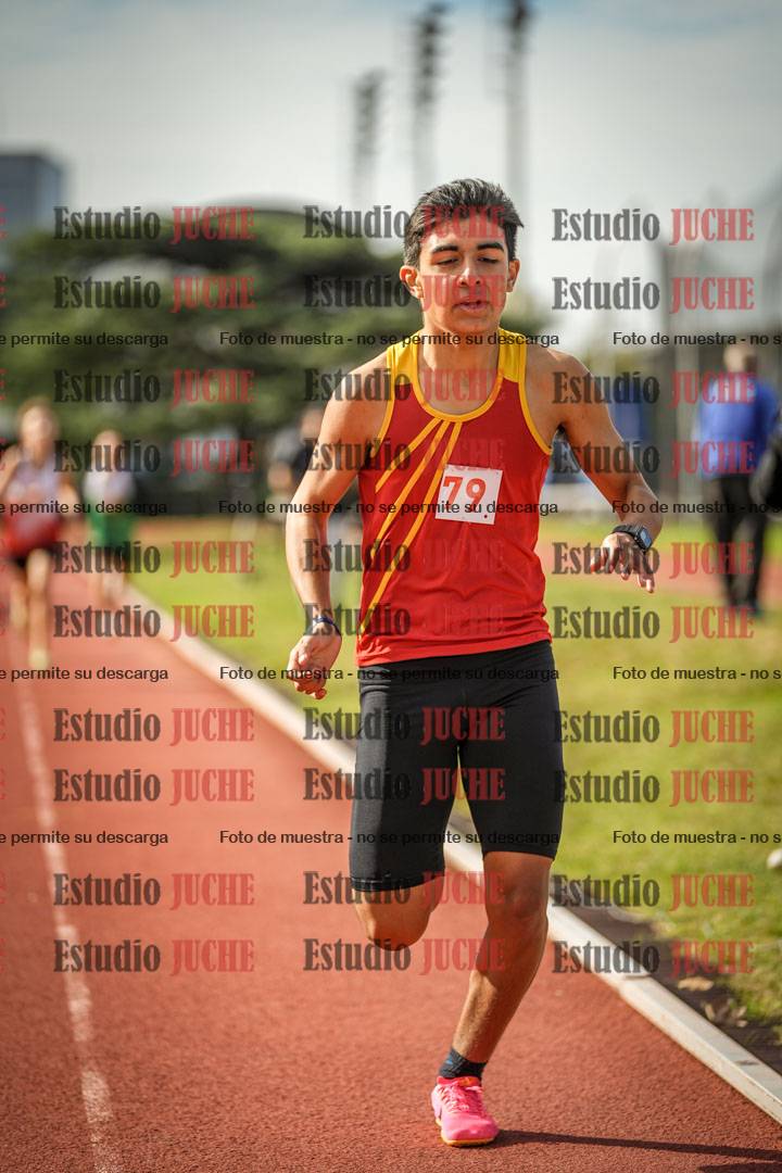 Fotos de los 600 m llanos de varones