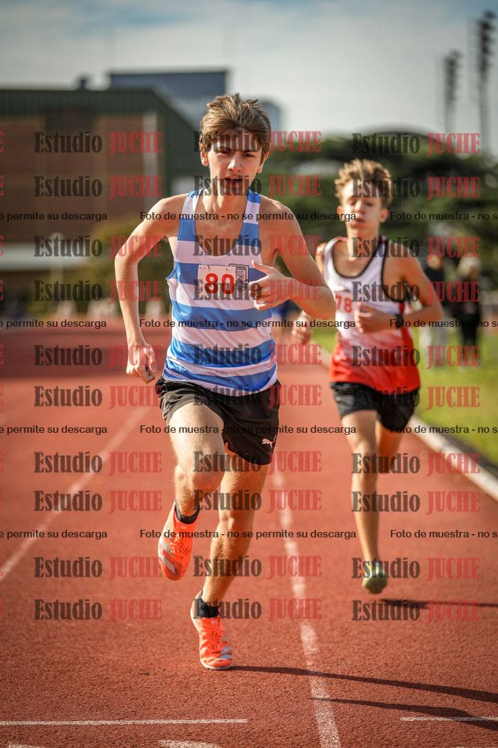 Fotos de los 600 m llanos de varones