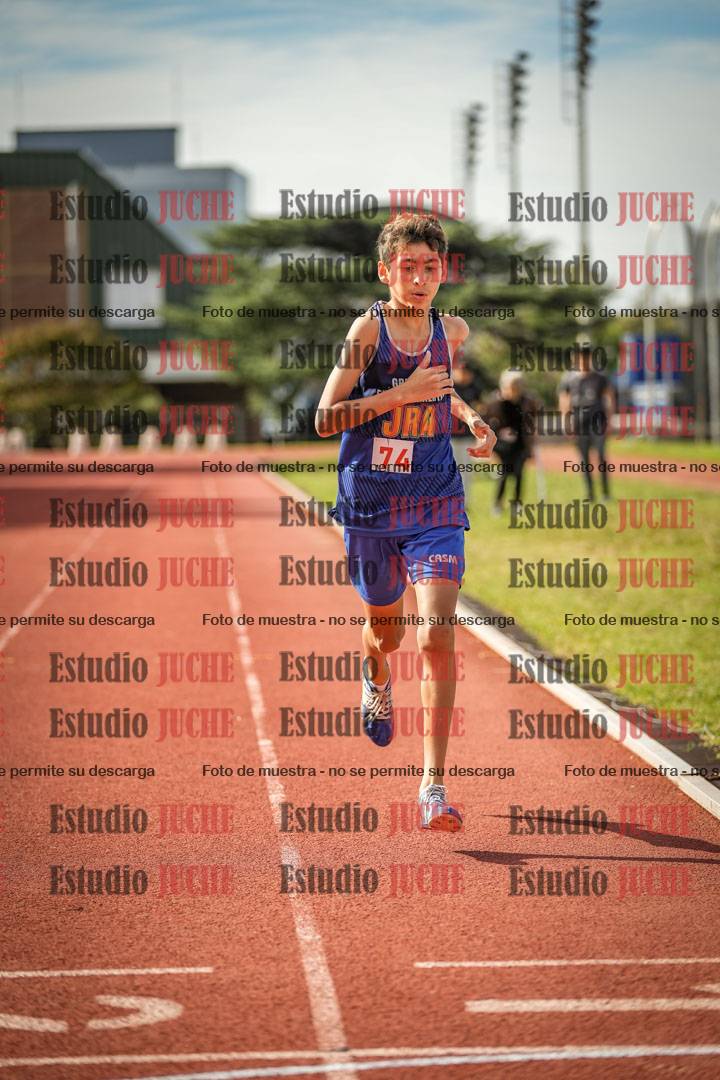 Fotos de los 600 m llanos de varones