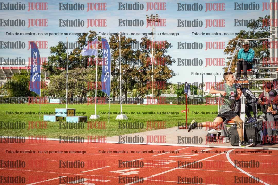 Fotos de los 600 m llanos de varones