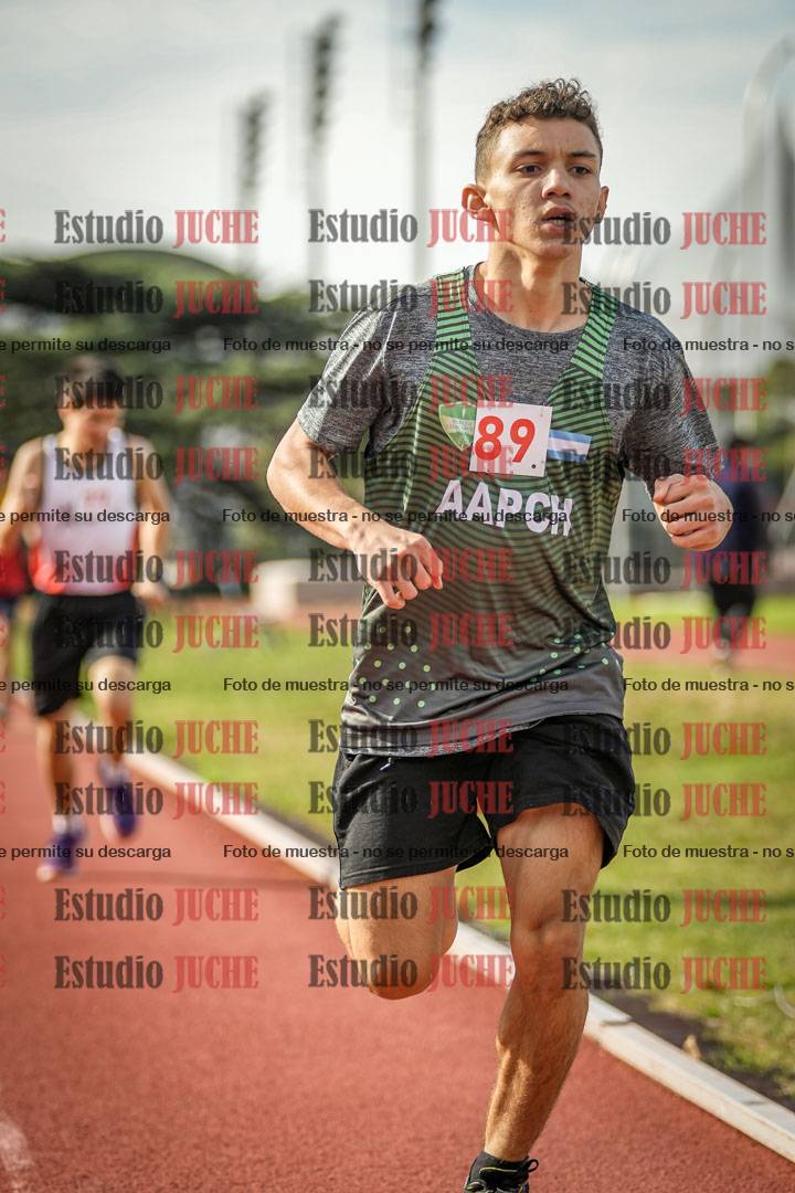 Fotos de los 600 m llanos de varones