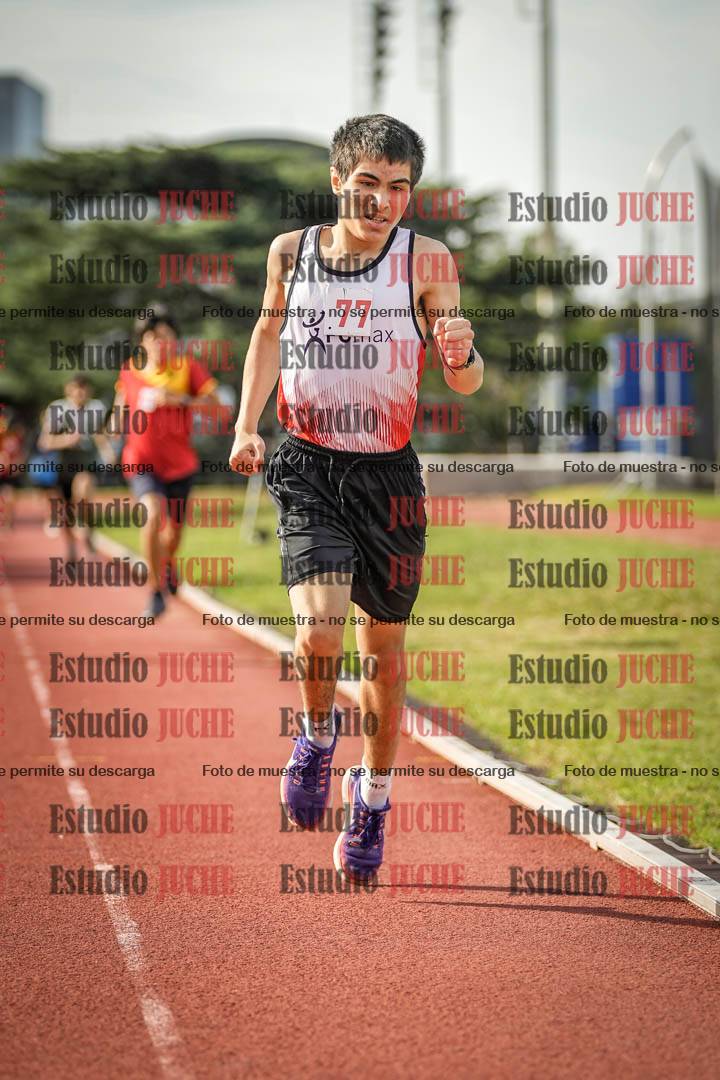 Fotos de los 600 m llanos de varones