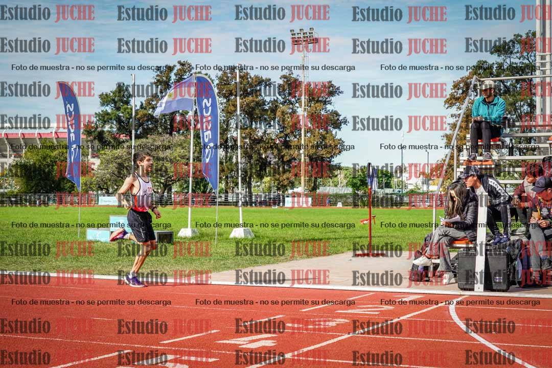 Fotos de los 600 m llanos de varones