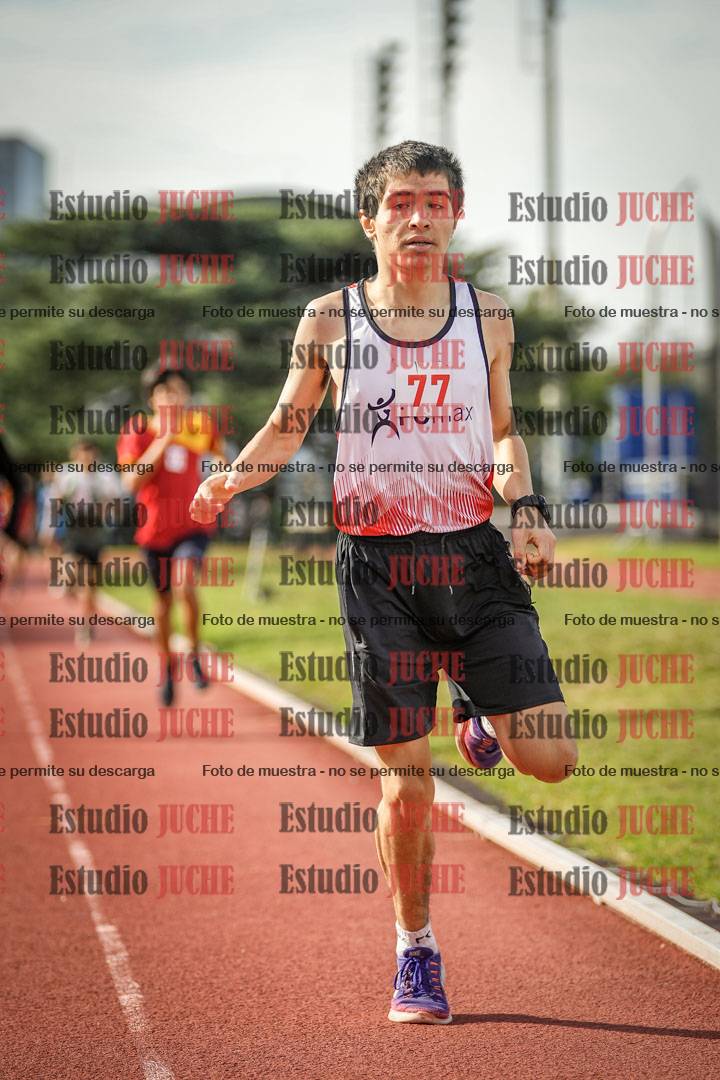 Fotos de los 600 m llanos de varones